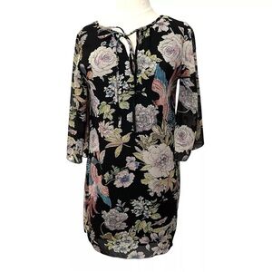 Yumi Floral Flare Sleeve Dress Size Small